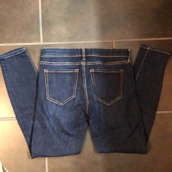 Gap Skinny Jeans - Picture 3 of 4